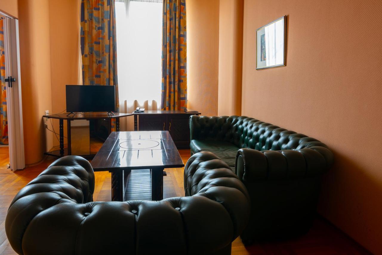 Hotel Slaviani Dimitrovgrad  Kültér fotó