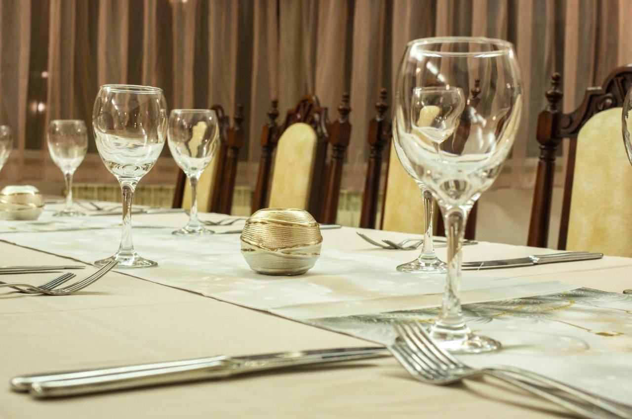 Hotel Slaviani Dimitrovgrad  Kültér fotó
