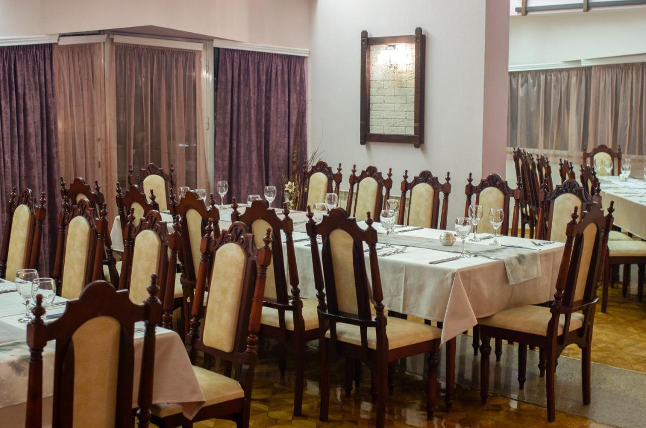 Hotel Slaviani Dimitrovgrad  Kültér fotó